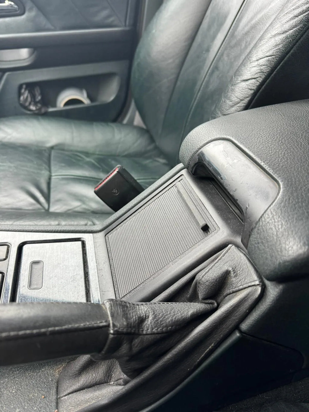 BMW E39 cup holder