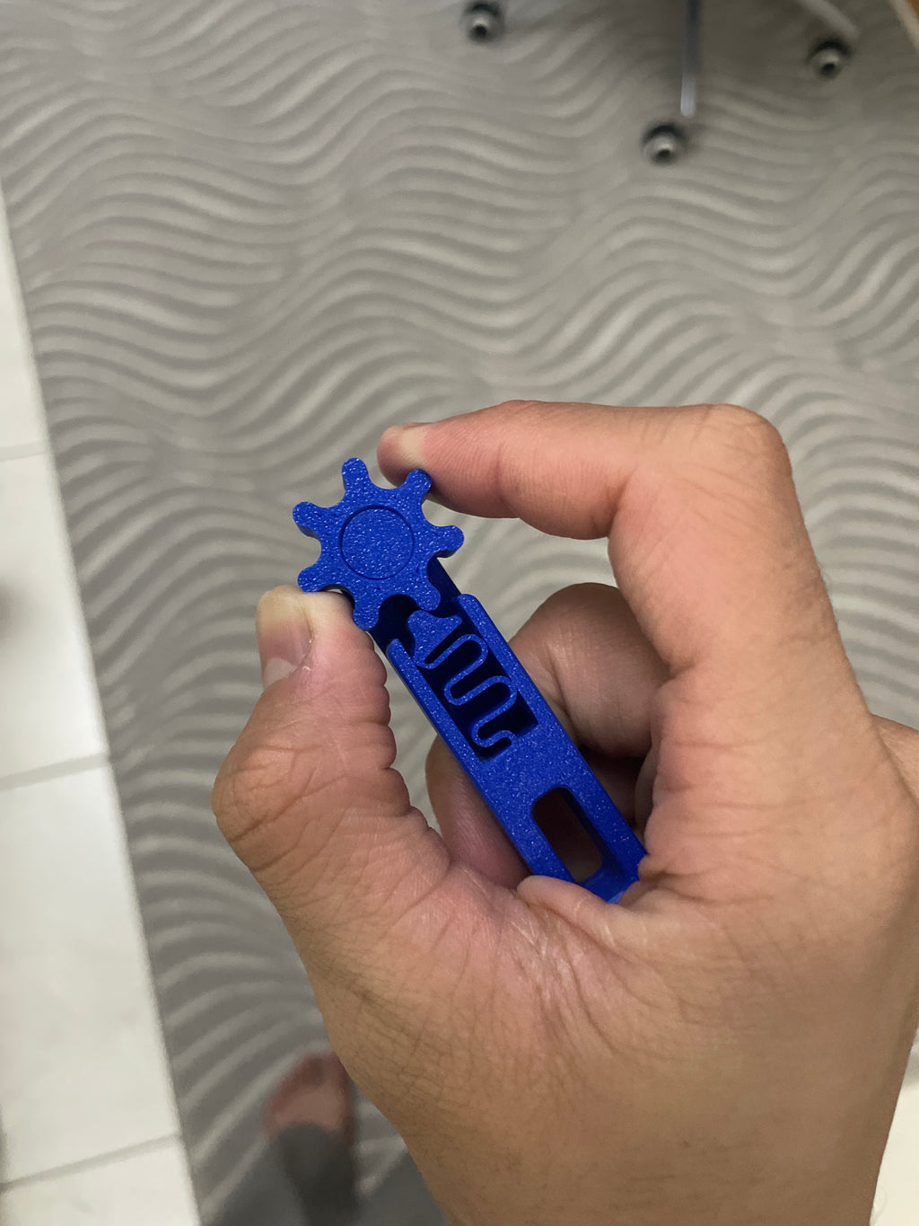 Gear Click Fidget Keychain