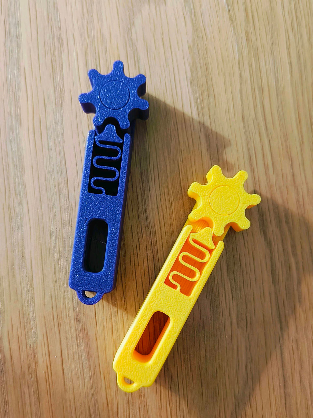 Gear Click Fidget Keychain